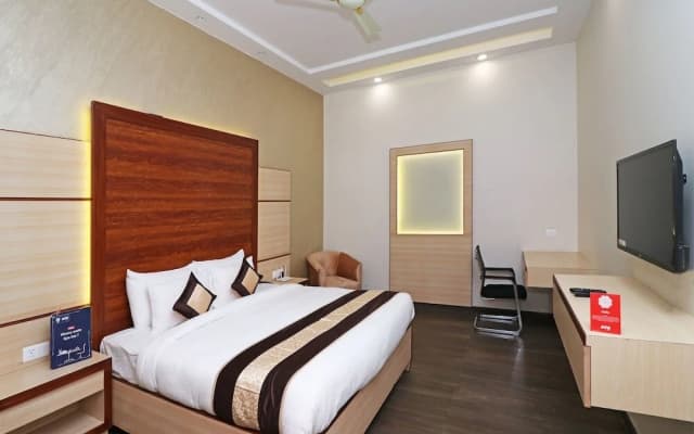 Green Palms Hotel Pacific Mall - photo 5