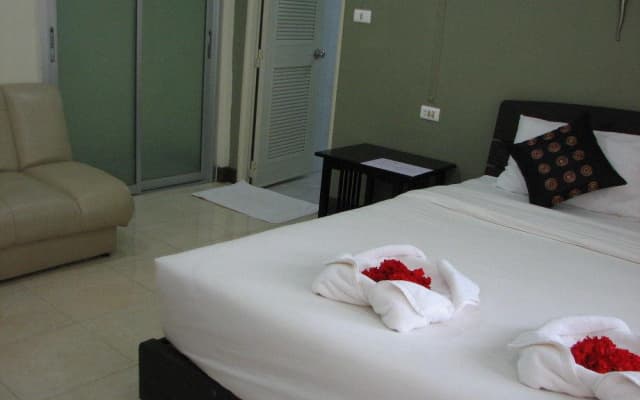 Krabi Flora Hotel - photo 4