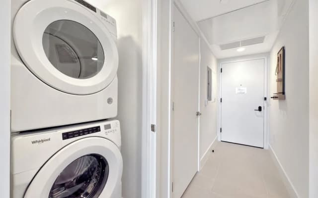 Miami Boutique Suites - photo 3