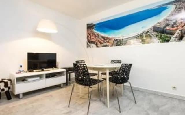 Appartement 3 pièces tout confort au centre de Nice - photo 2