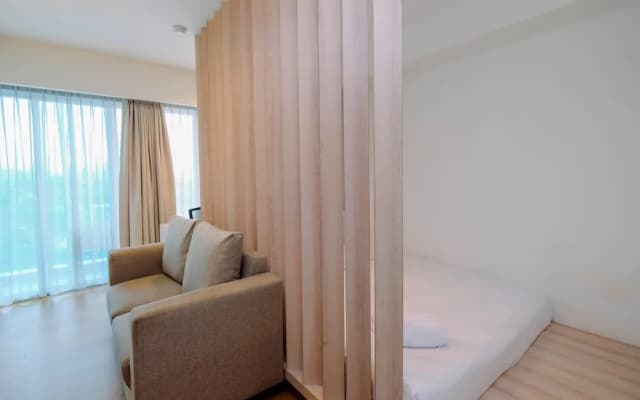 Nice Living Studio At 8Th Floor Tamansari The Hive Apartment - photo 4
