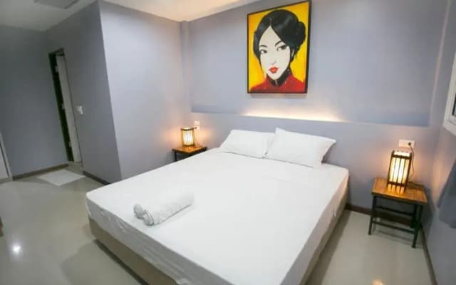 The Rooftop Residence Hostel - photo 5