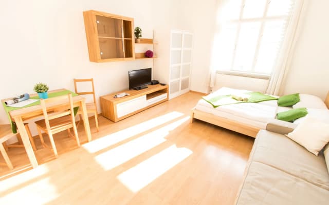 CheckVienna - Apartment Favoritenstrasse - photo 2