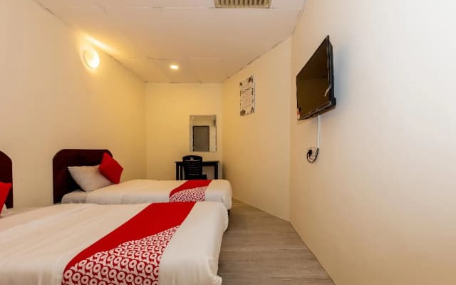 Hotel Bamboo By OYO Rooms - photo 2