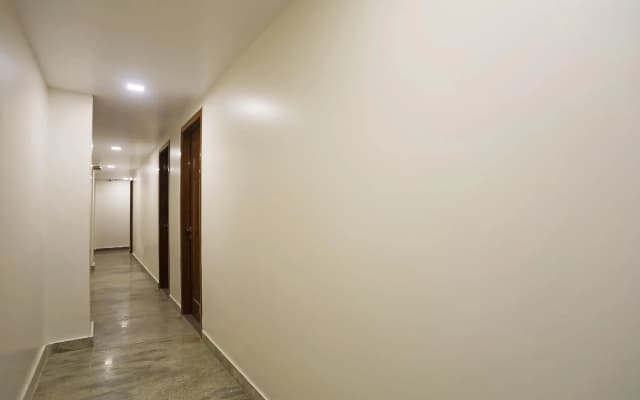 OYO 625 Svaruchi Inn - photo 4