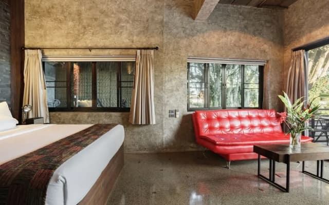 Riverside Luxury Pool Villa 88 Place Chiang Mai - photo 5