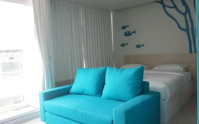 R-Con Blue Ocean Hotel - photo 5