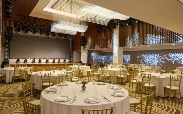 The Westin Flushing Laguardia Airport - photo 4