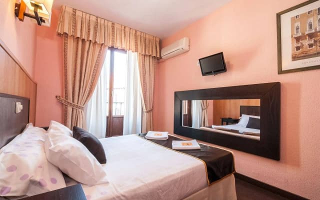 Hostal Gallardo - photo 4