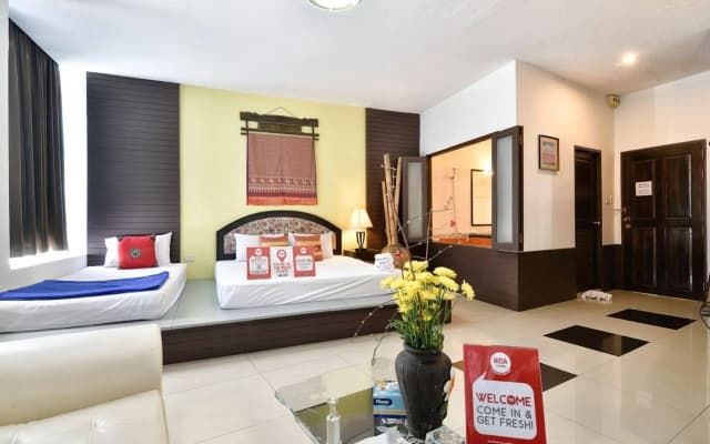 Nida Rooms Lavendar Moon Old Phuket - photo 2