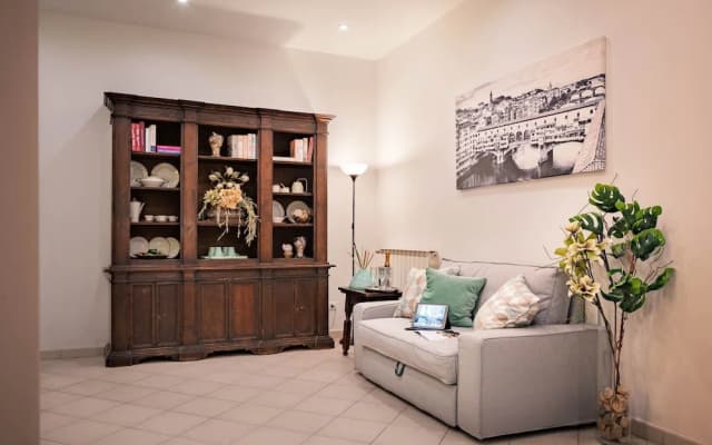 Novella Apartments - photo 2