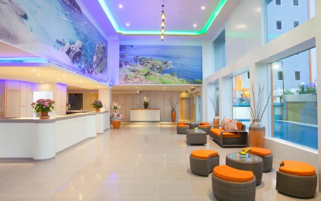 Chabana Kamala Hotel  - photo 2