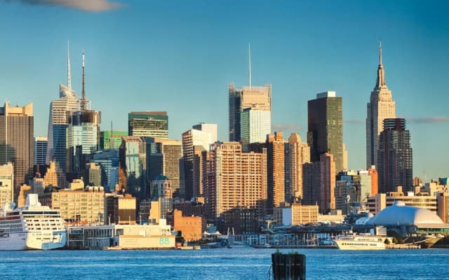 Times Square Flat - photo 2