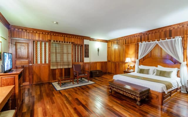 Empress Angkor Resort & Spa - photo 3