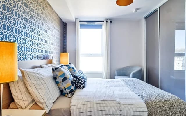 Spacious City Centre 3bed: Free Parking/elevator - photo 5