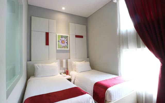 D'Hotel Jakarta - photo 3
