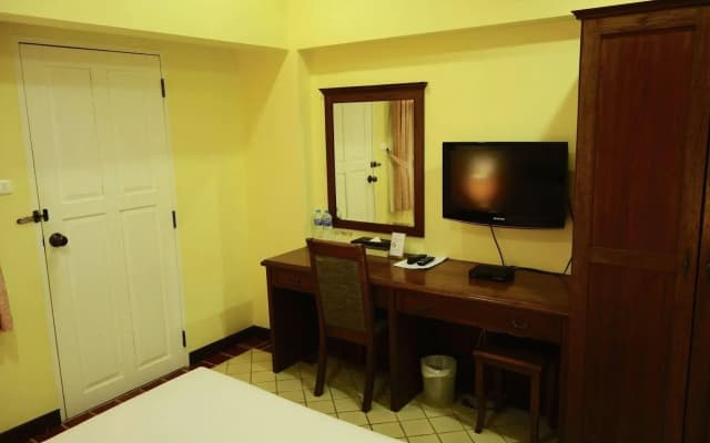 Bunthomstan Guesthouse - photo 5
