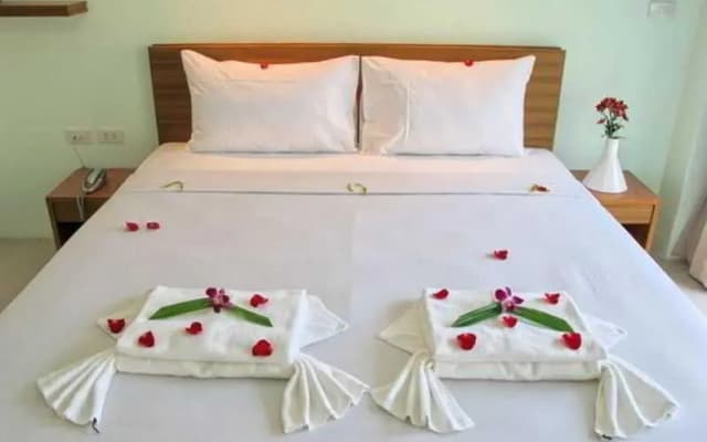 Paradise Beach Resortel - photo 3