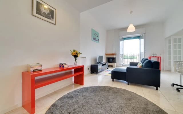 Amazing & Spacious 3bed Flat in Piramide - photo 2