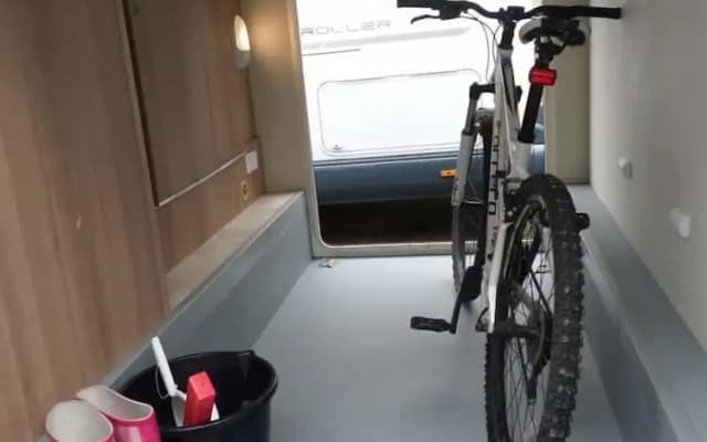 Go Outdoors Motor Home - Caravan Park - photo 5