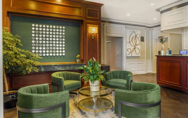 Best Western Queens Gold Coast - photo 2
