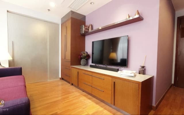 Owl Square Residence - photo 5