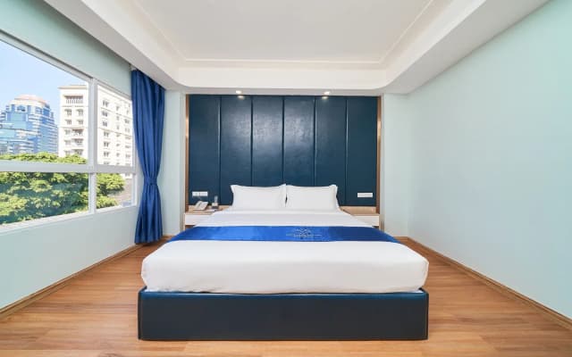 Sapphire Hotel Silom Bangkok - photo 2