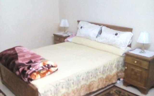 Luxury Three Bedroom Apartment - photo 2