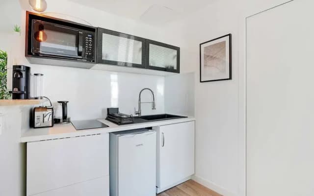 Modern Apartment - 2br/4p - Sacre-coeur - photo 2