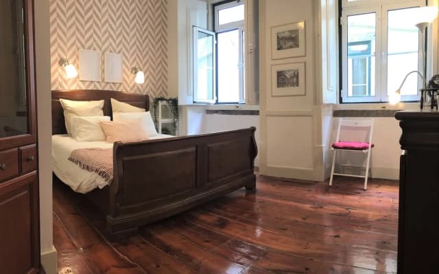 Charming Vintage Auto Check-in Flat in Baixa - photo 2