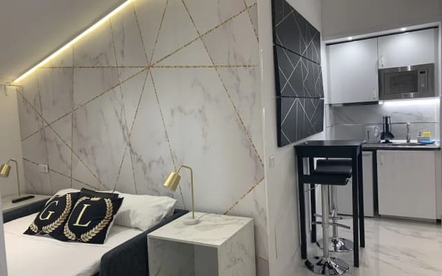 Glamour Apartamento Centro La Latina - photo 3