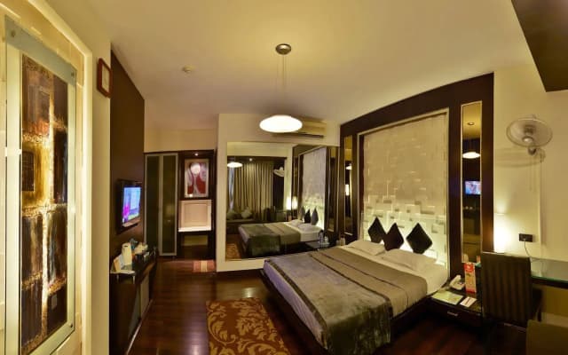 Shreyans Inn - photo 3