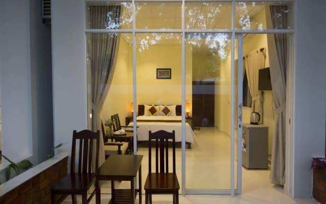 Sunlight Bungalow - photo 3