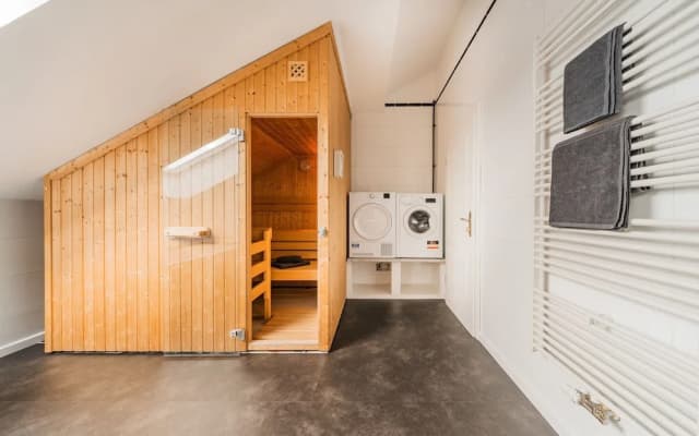 250Sqm Sauna Terrace Fireplace Ac - photo 2
