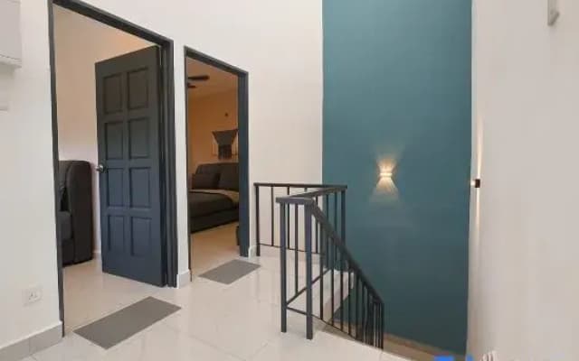 Pelangi JB Landed D'Pickeball Fun House 5BR14pax - photo 4