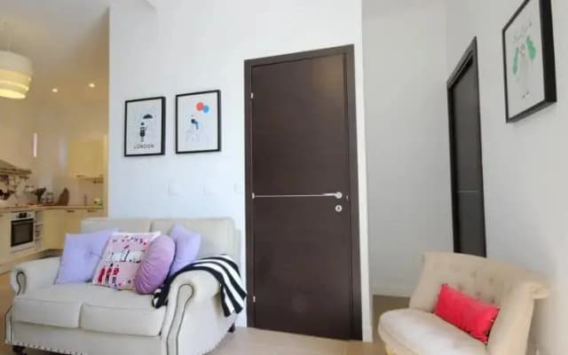 Rare! Terrace with Sea View Apartment, Vieux Nice - photo 4