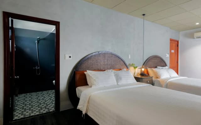 Danati Hotel - photo 4