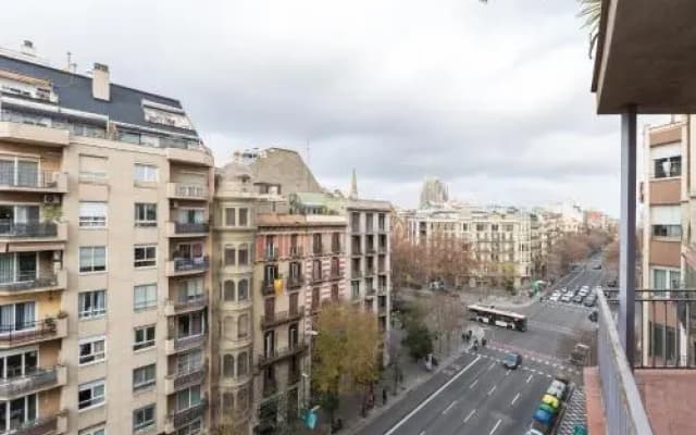 Apartment Sagrada Familla - photo 3