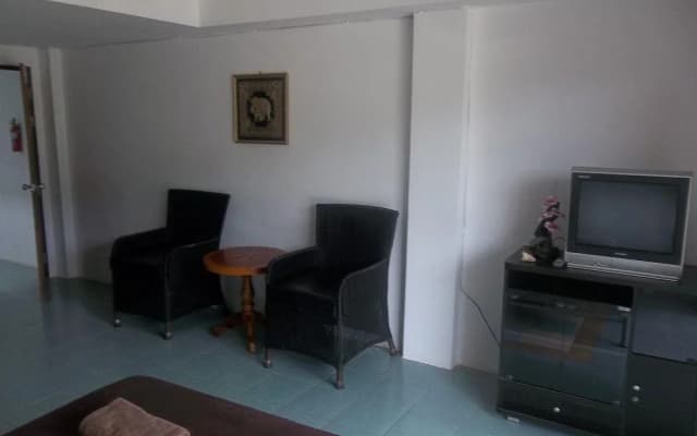 Paulee's House - photo 4