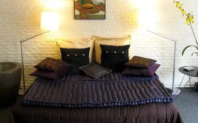 Palace Bed and Breakfast - photo 2