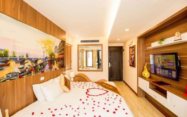 Brilliant Me Tri Hotel - photo 3