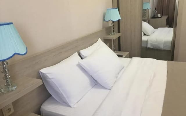 Hotel Triston - photo 5