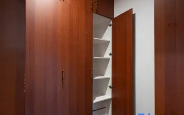Luxury 4-Bed Family Home Near Sydney Airport & CBD - photo 2