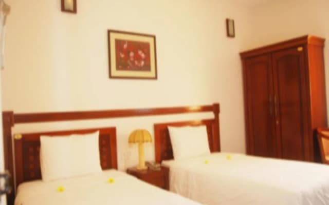 Anh Huy Hotel - photo 2