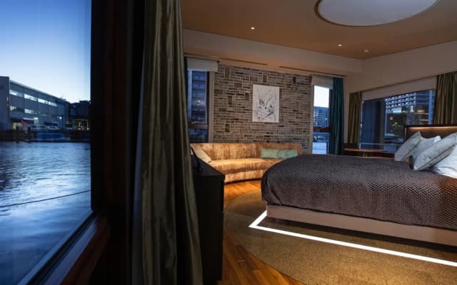 PETALS TOKYO - Floating Hotel - photo 5