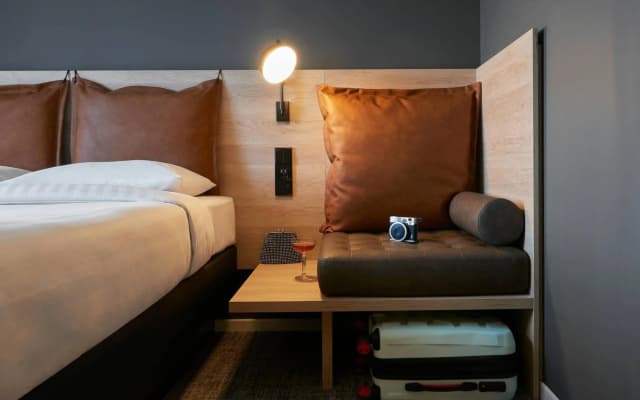 Moxy Edinburgh - photo 4