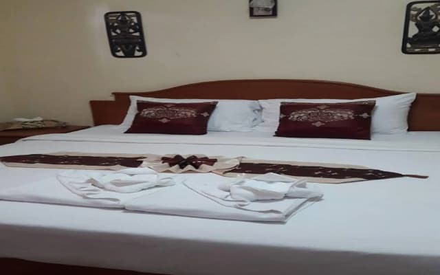 Patong Rose Guesthouse - photo 5