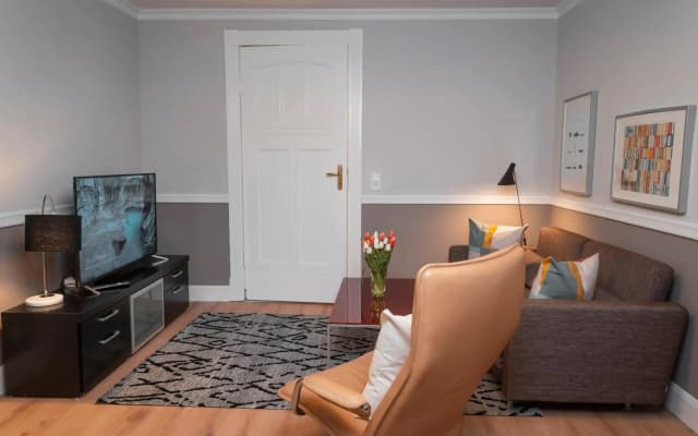 90qm Ferienwohnung Berlin Zentrum Nähe Prenzlauer Berg, 2 Bäder - photo 4