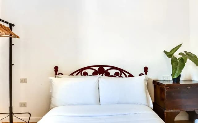 Nice and Bright 2 bed Flat Near Termini - photo 3