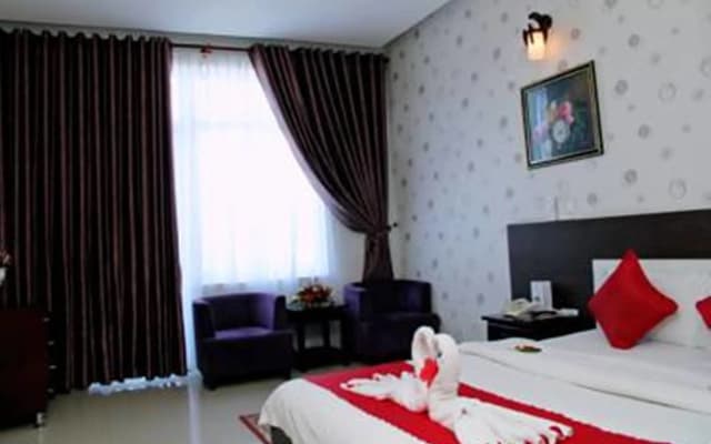 Lion Sea Hotel - photo 3